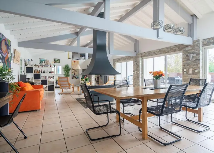 Σπίτι διακοπών Maison De Vacances, Piscine Et *