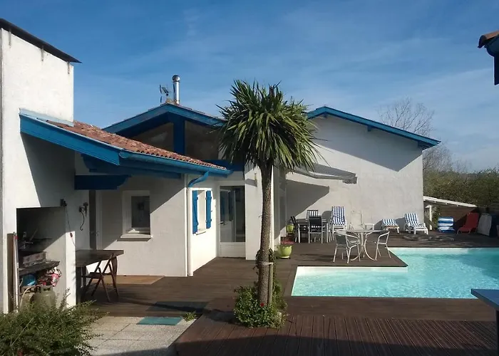 Σπίτι διακοπών Maison De Vacances, Piscine Et Bidart