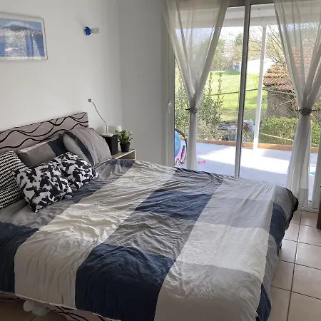 Σπίτι διακοπών Maison De Vacances, Piscine Et