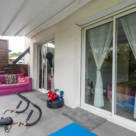 Maison De Vacances, Piscine Et Holiday home *