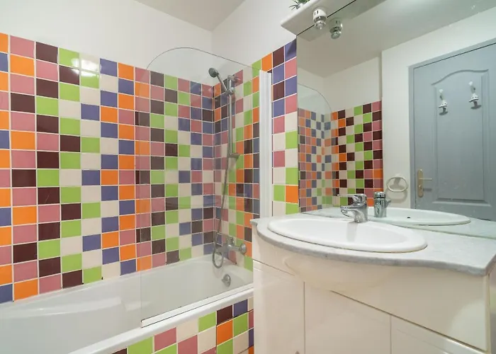 Maison De Vacances, Piscine Et * Бидар